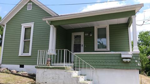 1105 Center St, Fairmont, WV 26554