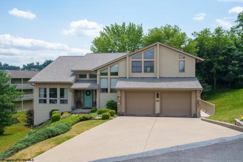 3003 Glenmark Ct, Morgantown, WV 26505