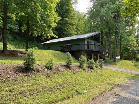 312 Brooke Ave, Morgantown, WV 26505