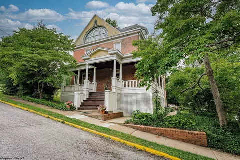 450 Cedar St, Morgantown, WV 26501
