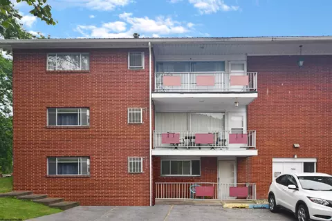 7304 Mountain View Mnr, Morgantown, WV 26501
