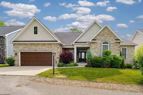 115 Mountain Ln, Morgantown, WV 26501