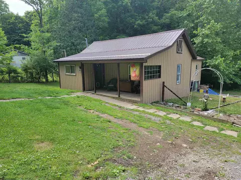 1495 John Orr Rd, Independence, WV 26374