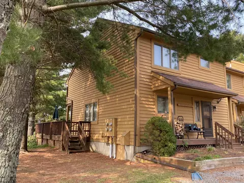 371 Deerfield Cir, Davis, WV 26260
