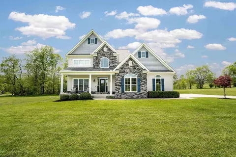 138 Filly Ln, Bruceton Mills, WV 26525