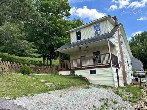 1478 Bison St, Fairmont, WV 26554
