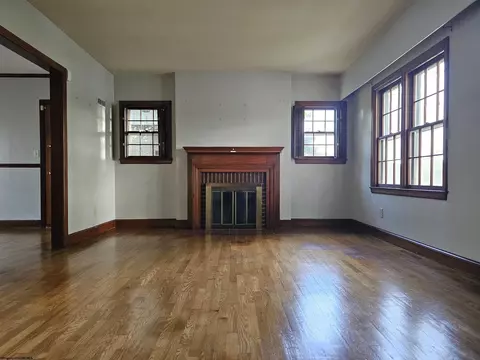 435 E Main St, Bridgeport, WV 26330 photo 10