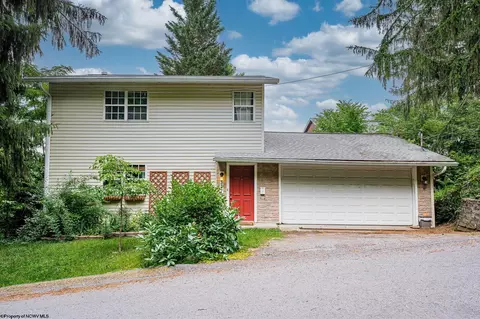 337 Lillian St, Morgantown, WV 26501