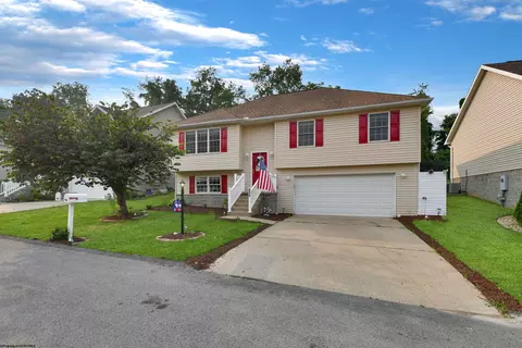 254 Hanalei Dr, Morgantown, WV 26508