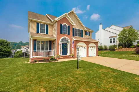 217 Meadow Ponds Ln, Maidsville, WV 26541