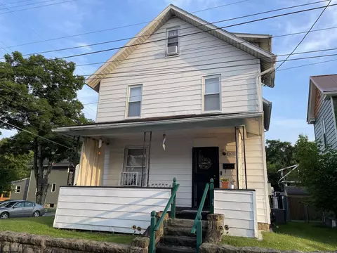 620 Elmina St, Morgantown, WV 26501
