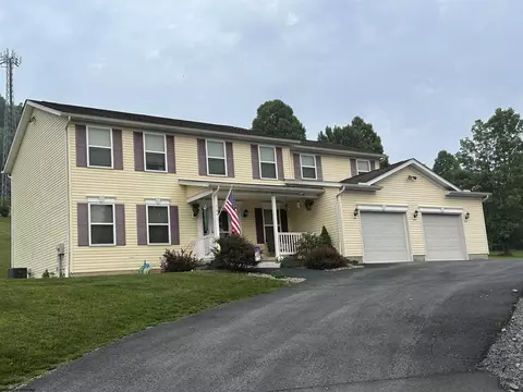 169 Watercrest Ln, Fairmont, WV 26554