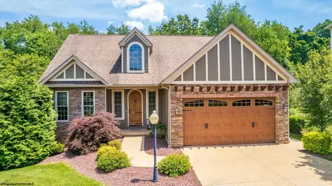 14 Berkshire Dr, Morgantown, WV 26508