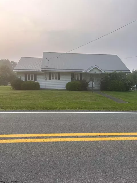 452 Rock Cave Rd, Rock Cave, WV 26234