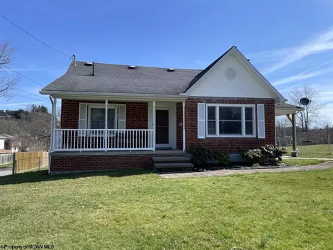 440 Lawman Ave, Bridgeport, WV 26330