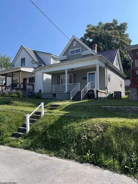217 Florida Ave, Fairmont, WV 26554