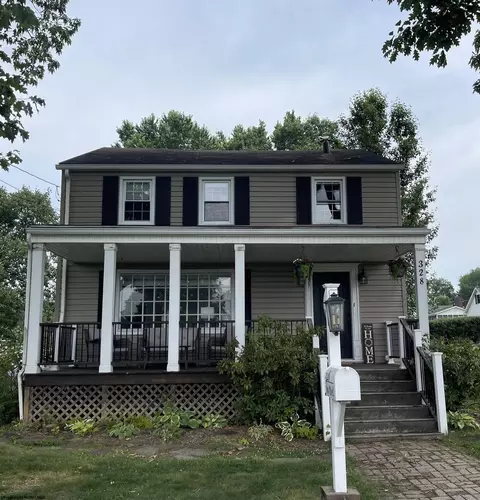 328 New St, Bridgeport, WV 26330