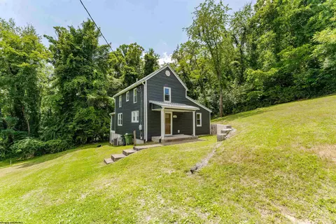 1190 Jersey Ave, Morgantown, WV 26505