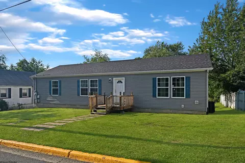 110 Western Ave, Westover, WV 26501