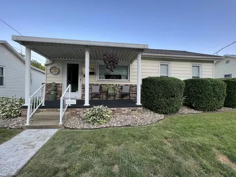 502 Camden Ave, Monongah, WV 26554