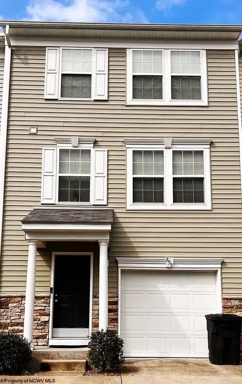 255 Birds Eye View Dr, Morgantown, WV 26501