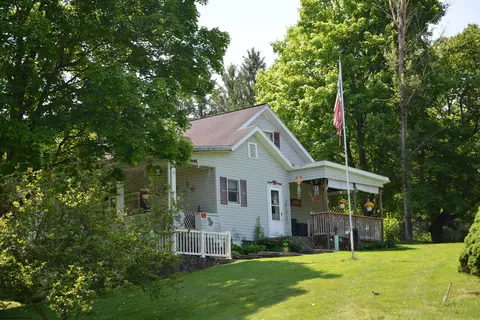 2222 Pleasant Valley Rd, Fairmont, WV 26554