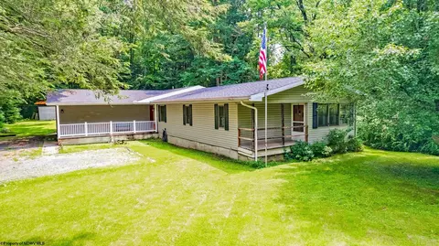 17956 Brandonville Pike, Bruceton Mills, WV 26525