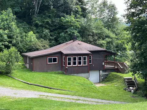 23915 Seneca Trl, Valley Head, WV 26294
