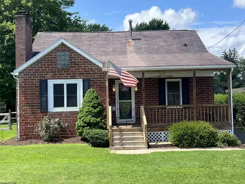 75 W Lincoln St, Buckhannon, WV 26201