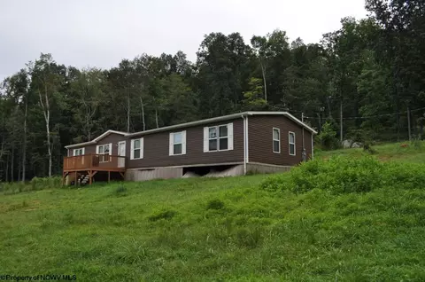 227 Joe Kincaid Rd, Fairmont, WV 26554