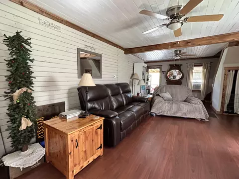 465 Douglas Rd, Thomas, WV 26292 photo 3