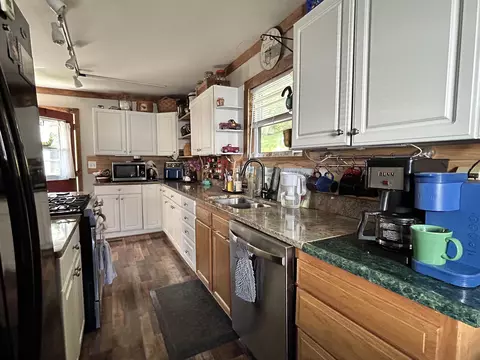 465 Douglas Rd, Thomas, WV 26292 photo 6