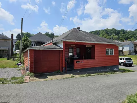 114 12 W Woodland Ave, Clarksburg, WV 26301
