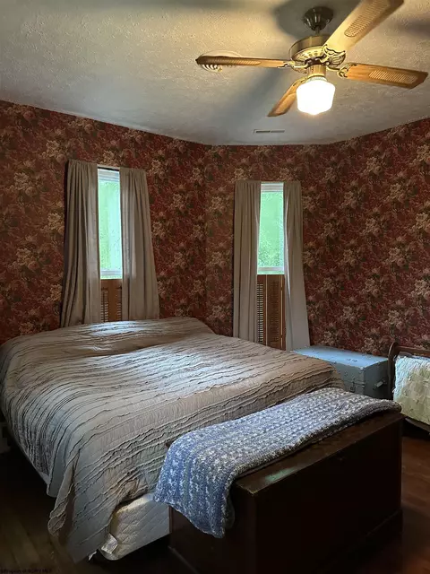 6 Lynch St, Salem, WV 26426 photo 12
