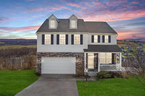 464 Blackberry Ridge Dr, Morgantown, WV 26508