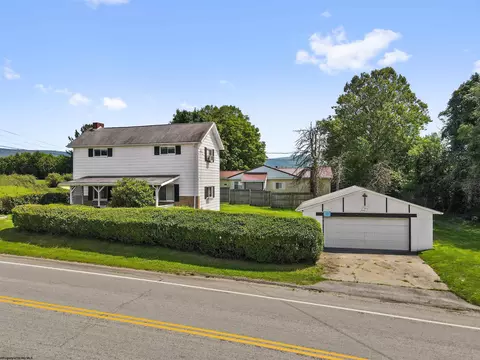 1022 N Gallatin Ave Ext, Uniontown, PA 15401