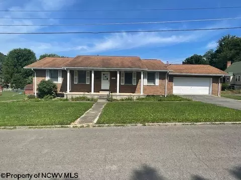 53 Guffy St, Albright, WV 26519