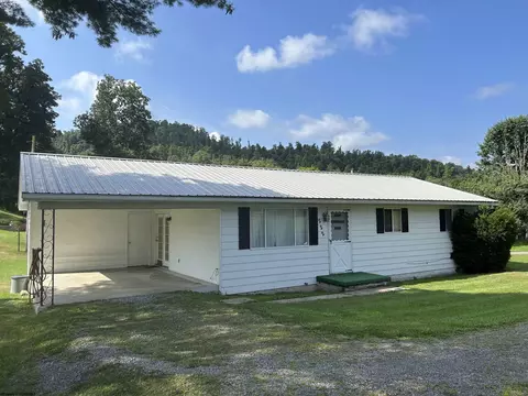 222 Chestnut Ave, Mannington, WV 26582