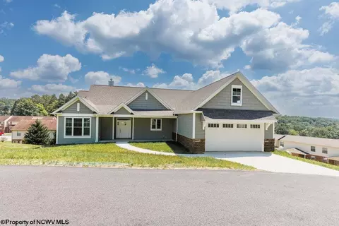 109 Lockwood Dr, Morgantown, WV 26508