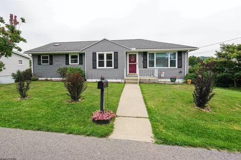 518 Lawman Ave, Bridgeport, WV 26330