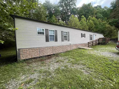 224 Left Millstone Rd, Weston, WV 26452