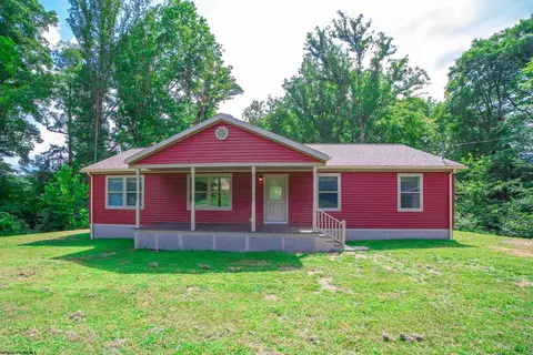 3560 NE Hood Ave, Worthington, WV 26591