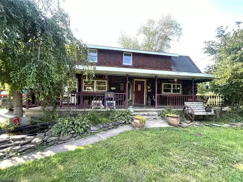 5723 Friendly Hill Rd, Friendly, WV 26146