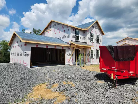 41 Summers Ridge Rd, Morgantown, WV 26508