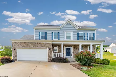 312 Dairy Ln, Morgantown, WV 26508