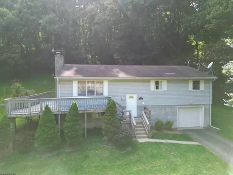 235 Prosperity Dr, Bridgeport, WV 26330