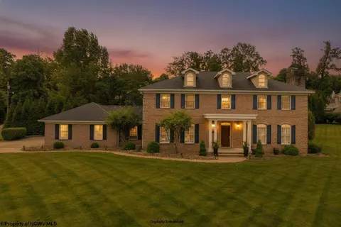 2312 Lakeside Ests, Morgantown, WV 26508