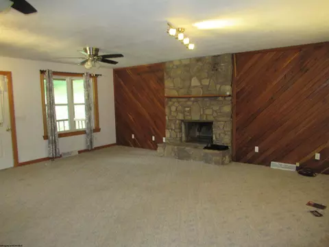 255 Murphy Rd, Wallace, WV 26448 photo 11