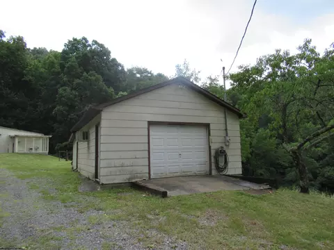255 Murphy Rd, Wallace, WV 26448 photo 6