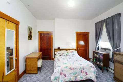 210 Jefferson St, Mannington, WV 26582 photo 8